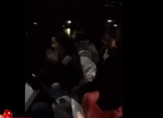 吃瓜群众下雨了视频,捕捉生活瞬间
