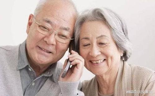 老年人吃红瓜好吗视频,老年人的健康佳品，营养与美味的双重享受