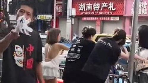 阳谷服装店吃瓜事件视频,一场引发热议的街头冲突