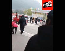 吃瓜群众观望视频,揭秘热门视频背后的故事