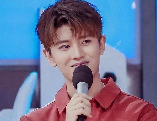 任嘉伦小主吃瓜视频大全,揭秘娱乐圈幕后花絮