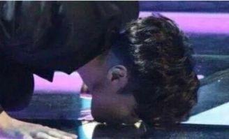 明星之间的吃瓜事件视频,明星吃瓜事件视频揭秘